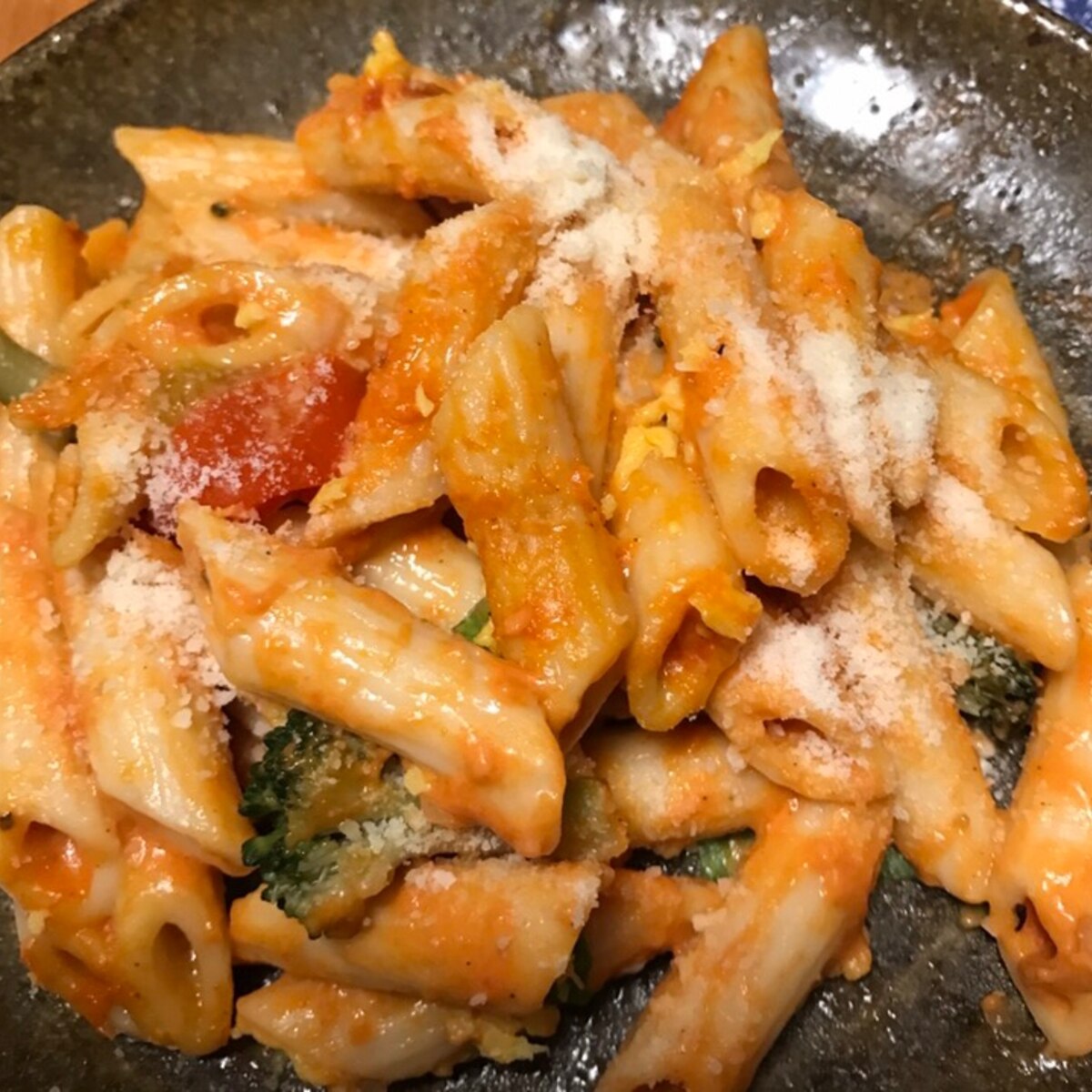 ブロッコリーとミニトマトのペンネパスタ レシピ 作り方 By ボンド子 楽天レシピ ブロッコリーとミニトマトのペンネパスタ レシピ 作り方 By ボンド子 楽天レシピ